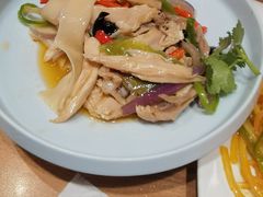 -西部马华清真兰州牛肉面·烧烤夜市(关东店)