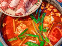 -黔二妞地摊火锅(龙华清湖店)