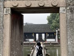 -丝绸小镇荻港古村