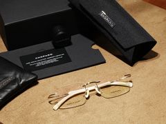 -目艮眼镜SHOWROOM(品牌集合店)