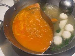 -左庭右院鲜牛肉火锅(金山万达店)