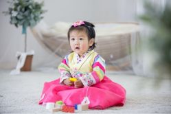点击看大图 韩国WPlus儿童摄影工作室-WPlus明星肖像亲子全家福摄影