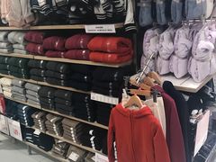 -优衣库(广州天河领展广场店)
