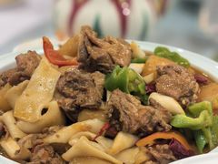 -汗腾格里·风味餐厅(新疆驻京办店)