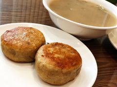 -清真吴记门钉肉饼·喜多利
