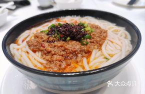 Meat Sauce Rice Noodles