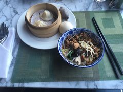 -上海龙之梦万丽酒店