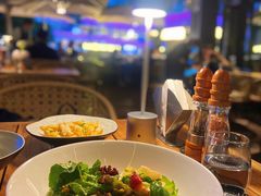 -MONICH牛排融合餐厅(和义大道购物中心店)