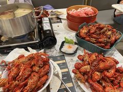 -金马门国际美食百汇(珞喻路店)