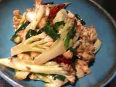 -吃饭皇帝大土家民族菜(正大广场店)