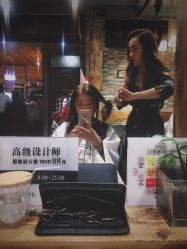 -MONE美发沙龙