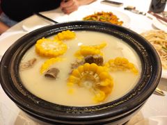 玉米炖排骨-马凯餐厅(长椿街店)