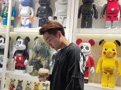 -sth more(会展航洋城店)