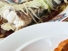 -雪湖煜辰鱼头老店(雪野湖店)