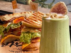 -Catch Bagel(芳草地店)