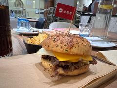 -必胜客(远大路店)