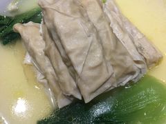 -金枝玉叶上海人家食府(三里河店)