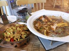 -香山湖家家宴(中山陵店)