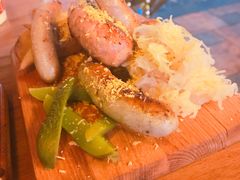 -麦落精酿啤酒餐吧(先农大院店)