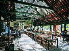 -喜洲吧·江畔老船厂·庭院餐厅(喜临院店)