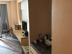 -苏州汇融广场假日酒店