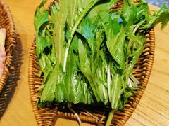 东巴野菜-阿婆情腊排骨火锅(金虹路店)