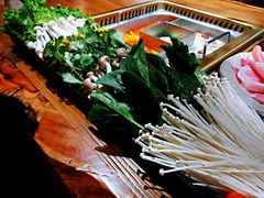 -东巴人鱼豆花火锅(幸福街店)