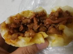 奥尔良鸡腿包-老陶包子铺(南大西南村店)