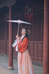 -汉仪华裳汉服馆(打浦桥店)