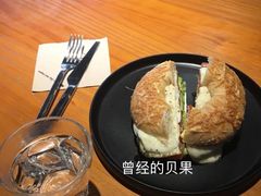 紫甘蓝烟熏鸡肉贝果-73coffee(创智天地店)