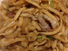 酸萝卜炒粉-九號院子海鲜烧烤