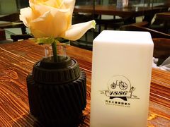 -1886德国汽车餐厅(外滩十六铺码头店)