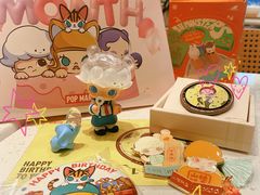 -泡泡玛特POPMART (北京超极合生汇店)