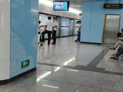 -宝带路(地铁站)