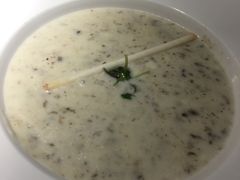 奶油蘑菇汤-赤火牛排(金狮广场店)
