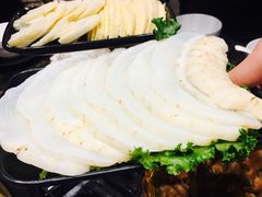 -菌海森林·非遗野生菌火锅(西山区滇池路摩根道店)