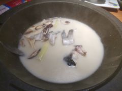 -咕嘟草帽鱼·牛奶一样的鲜鱼汤(包河万达广场创始店)