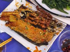 -花儿穆萨·烤肉餐厅(石马坪店)