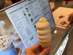 -DQ·蛋糕·冰淇淋(金鹰天地店)