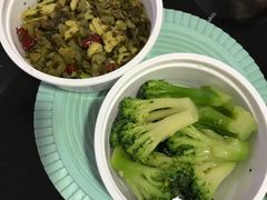 雪菜毛豆肉丝-老娘舅(苏州双湖广场店)