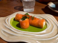 烟熏挪威三文鱼卷配红鱼籽酱-格鲁·秀色Georgia’s Feast