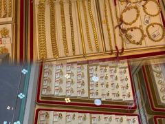 -恒一珠宝·回收黄金钻石奢侈品(灵岩南路店)