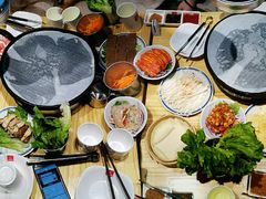 招牌湘村黑猪五花肉-么肆烤肉·中式自助·烤肉大排档(街道口季佳PAI店)