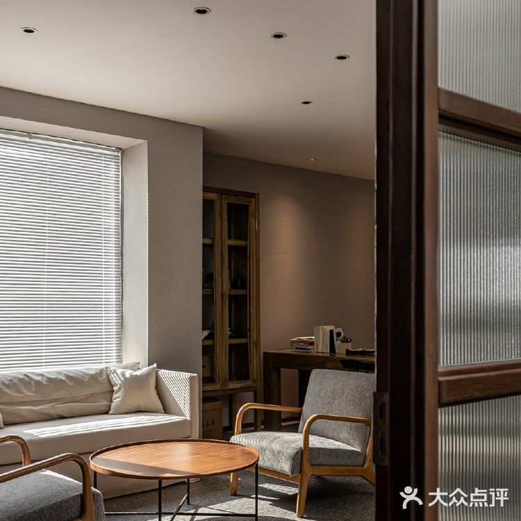 成都， “度假式” 办公空间 简约，轻松