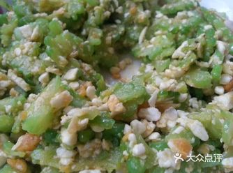 小朋友也爱吃的苦瓜炒咸鸭蛋