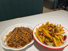 -刘胖子家常菜·蹄花焖藕(江汉路总店)