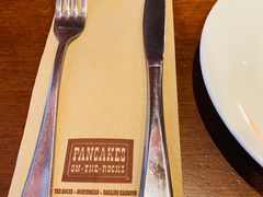 -Pancakes on the rocks(Darling Harbour)