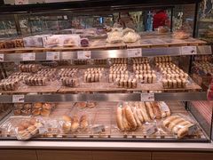 -巴黎贝甜(周浦海印店)