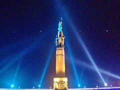 -人民防洪胜利纪念塔