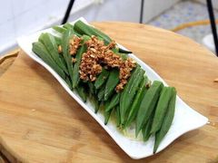 -吴记酱骨炖菜馆(康安路店)